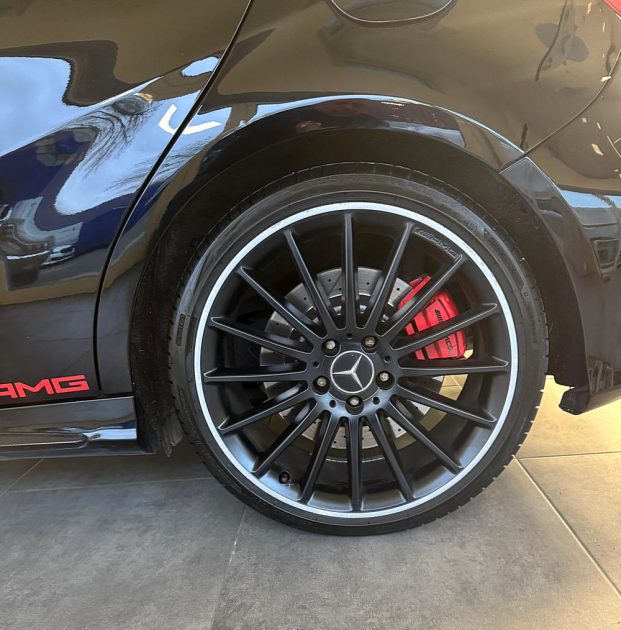 MERCEDES CLASSE A 2014 FINITION AMG