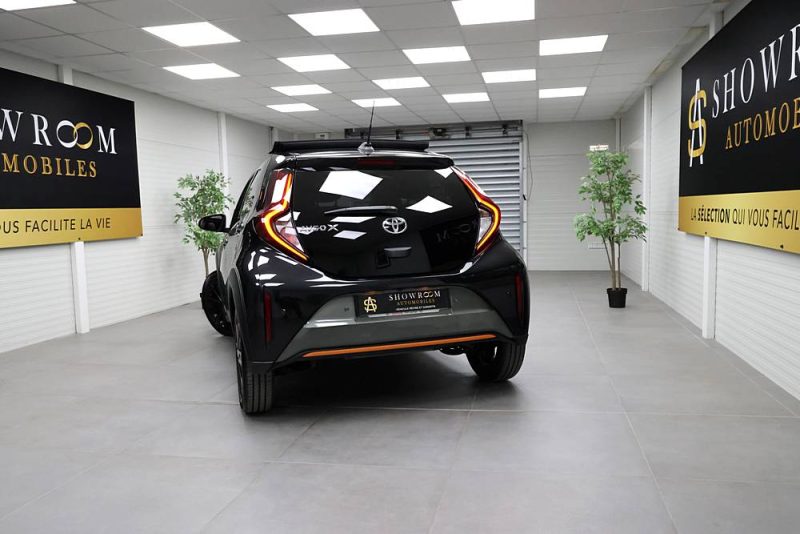 TOYOTA AYGO X 2022