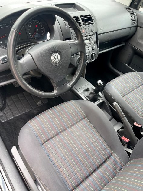 VOLKSWAGEN POLO 2006
