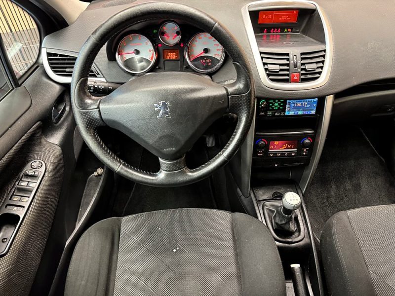 PEUGEOT 207 2008