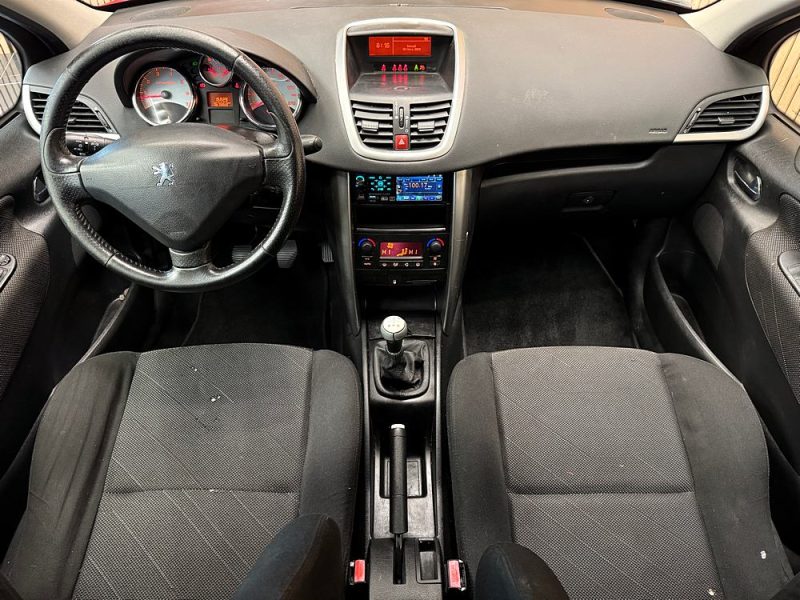 PEUGEOT 207 2008