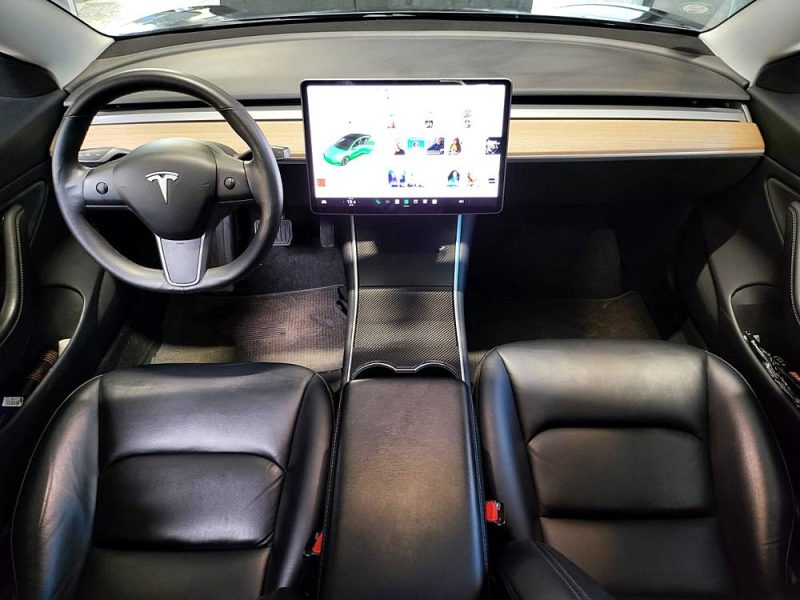TESLA MODEL 3 275CH STANDARD PLUS / AUTOPILOT / SIEGES CHAUFFANTS