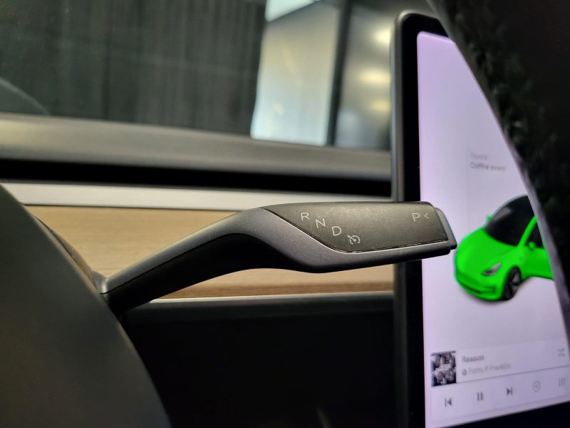 TESLA MODEL 3 275CH STANDARD PLUS / AUTOPILOT / SIEGES CHAUFFANTS