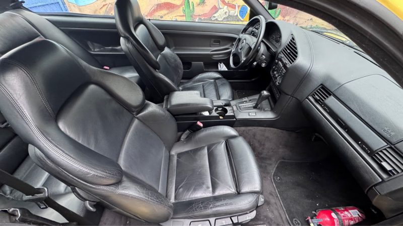 BMW M3 3.0 jaune Dakar reprise possible