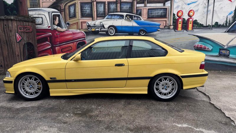 BMW M3 3.0 jaune Dakar reprise possible