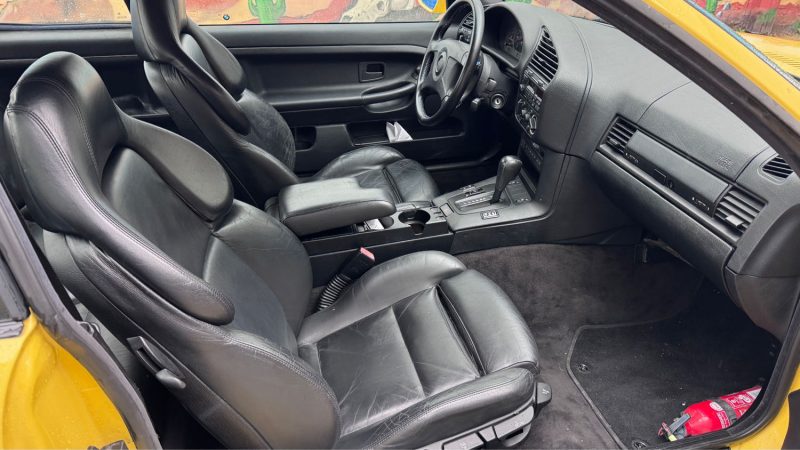 BMW M3 3.0 jaune Dakar reprise possible