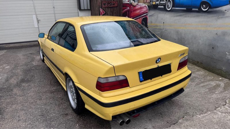 BMW M3 3.0 jaune Dakar reprise possible