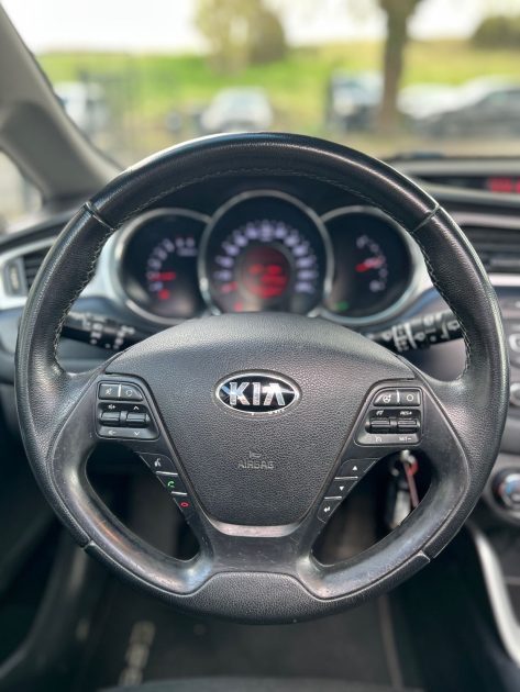 KIA CEE-D 2012