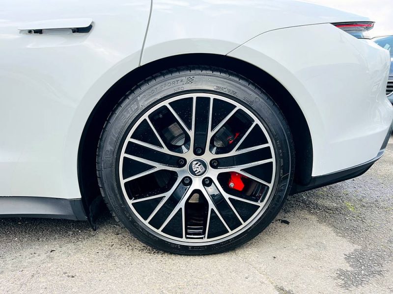 PORSCHE TAYCAN 4S 2020