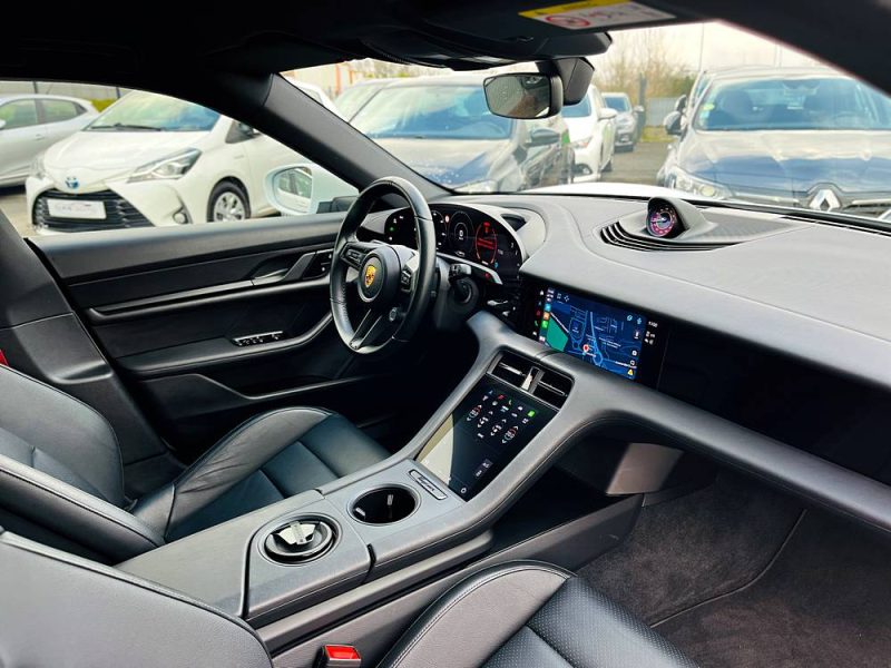 PORSCHE TAYCAN 4S 2020