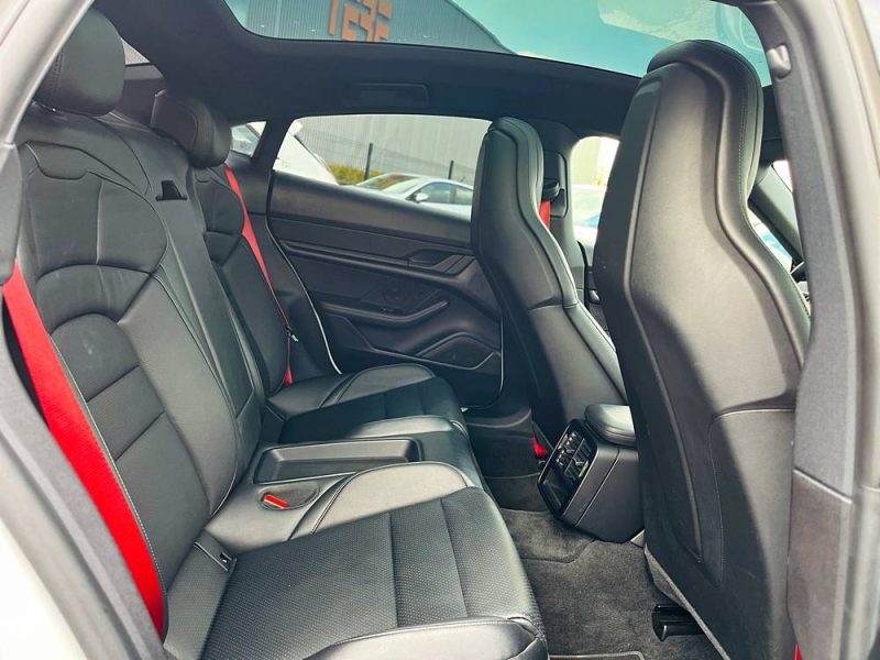 PORSCHE TAYCAN 4S 2020