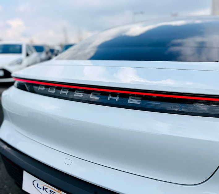 PORSCHE TAYCAN 4S 2020