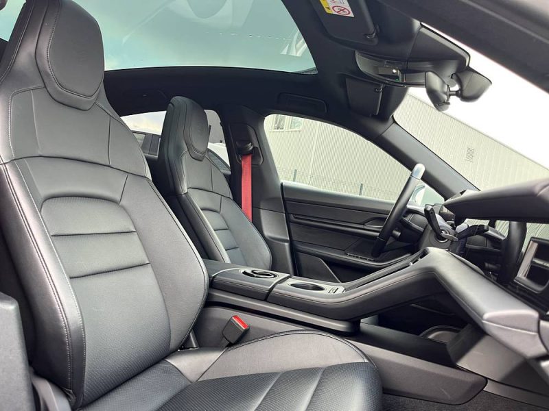 PORSCHE TAYCAN 4S 2020