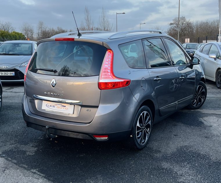 RENAULT Grand SCENIC