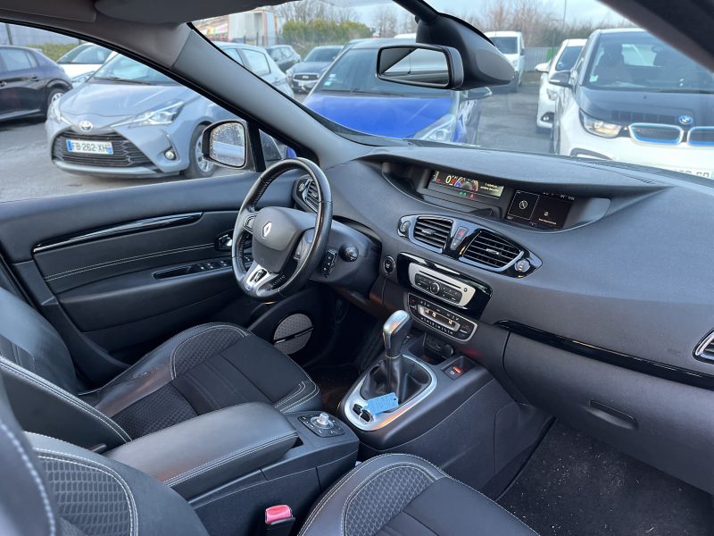 RENAULT Grand SCENIC