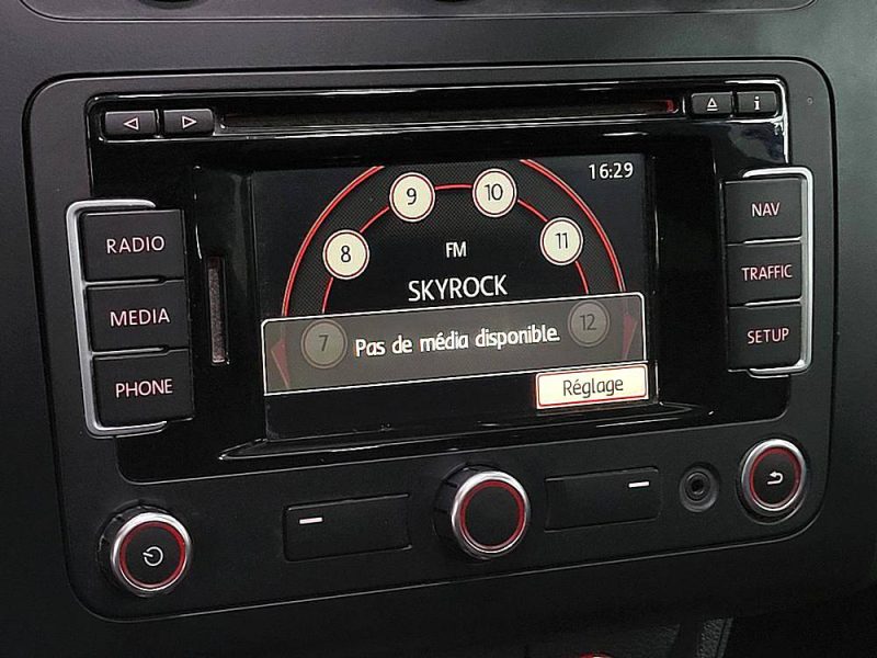 VOLKSWAGEN TOURAN 1.6 TDI 105cv BlueMotion Cup BVM6 7 Places