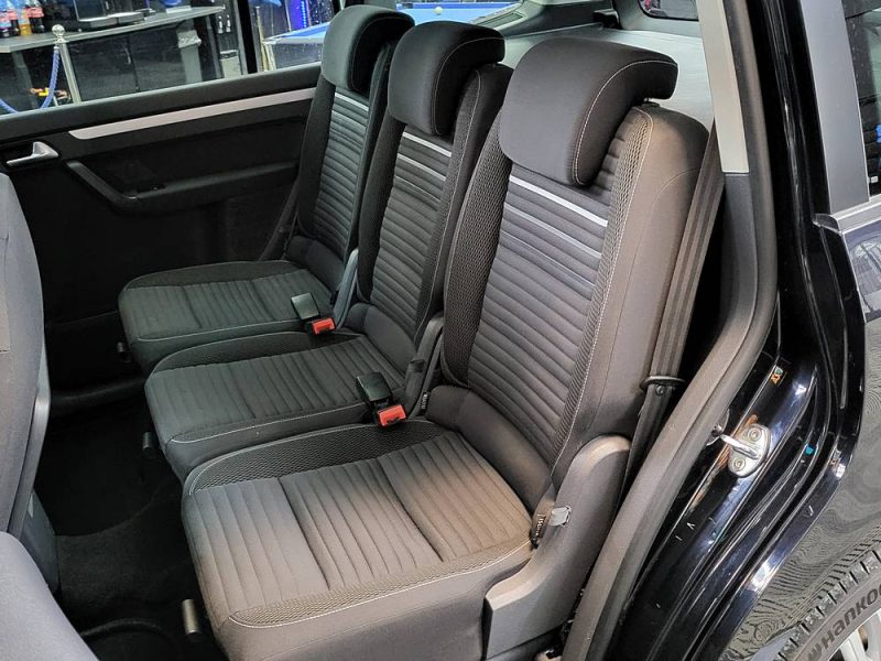 VOLKSWAGEN TOURAN 1.6 TDI 105cv BlueMotion Cup BVM6 7 Places