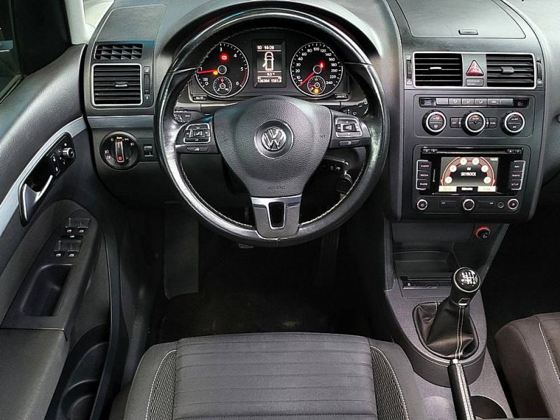 VOLKSWAGEN TOURAN 1.6 TDI 105cv BlueMotion Cup BVM6 7 Places