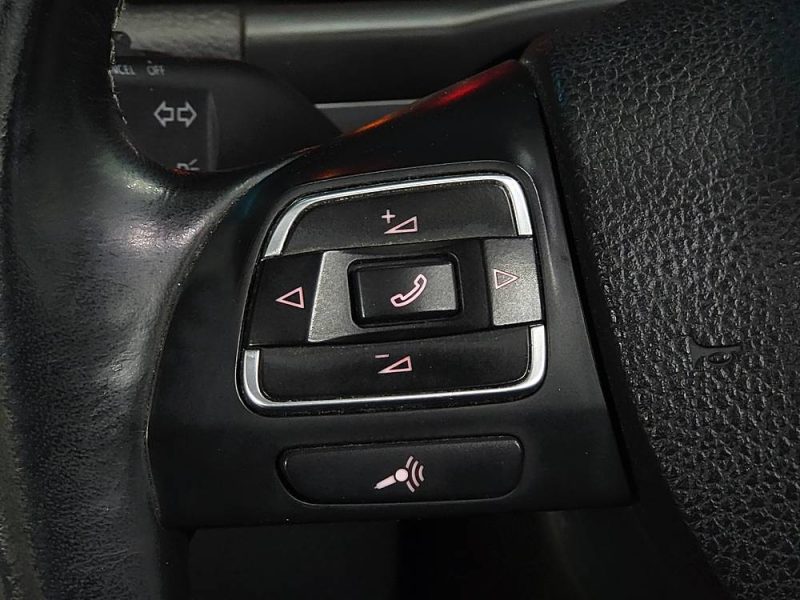 VOLKSWAGEN TOURAN 1.6 TDI 105cv BlueMotion Cup BVM6 7 Places