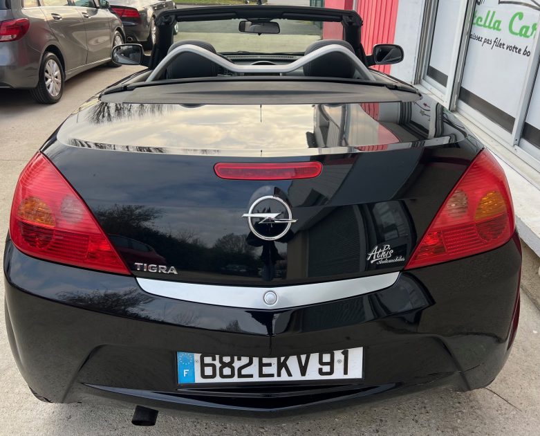 OPEL TIGRA   2007