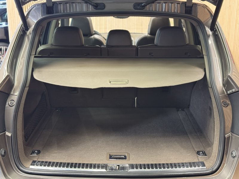 PORSCHE CAYENNE 2012