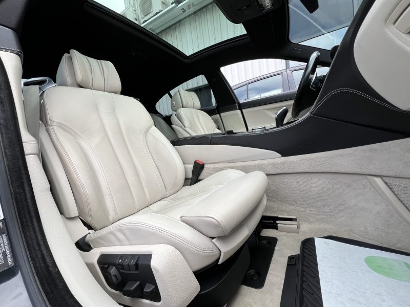 BMW SERIE 6 GRAN COUPE F06 EXCLUSIVE 640D XDRIVE 3.0 6 CYLINDRES 313 Cv BVA8 5 PLACES Garantie 1 an