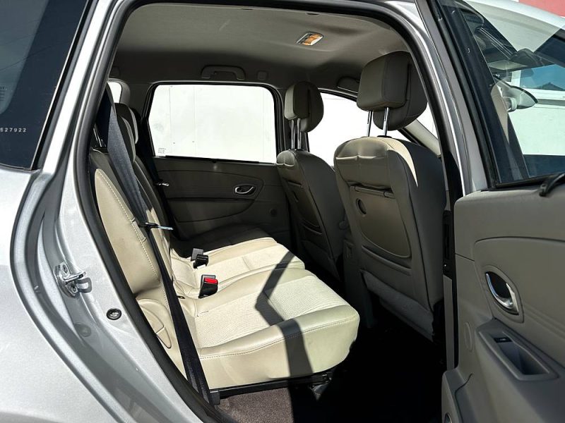 RENAULT MEGANE SCENIC 2010