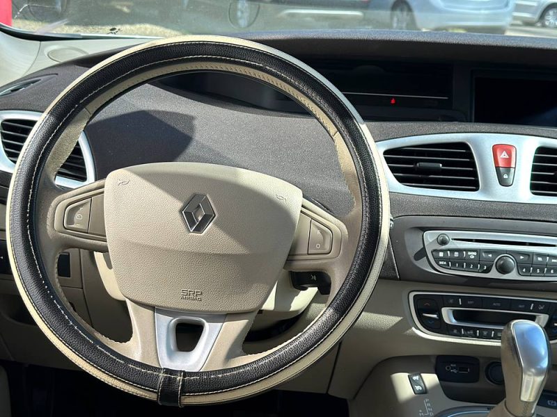 RENAULT MEGANE SCENIC 2010