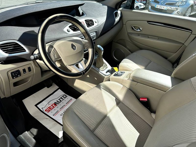 RENAULT MEGANE SCENIC 2010