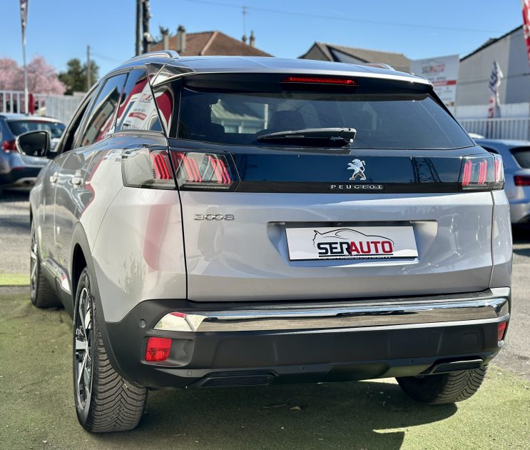 PEUGEOT 3008 2021