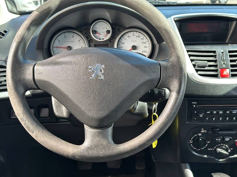 PEUGEOT 206+ 2009