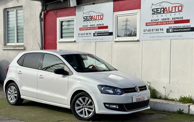 VOLKSWAGEN POLO 2011