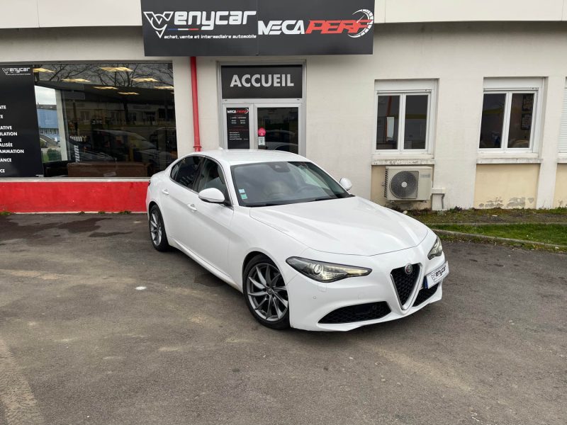 ALFA ROMEO GIULIA 2.2 JTD 16V SUPER AT8 GARANTIE 6 MOIS