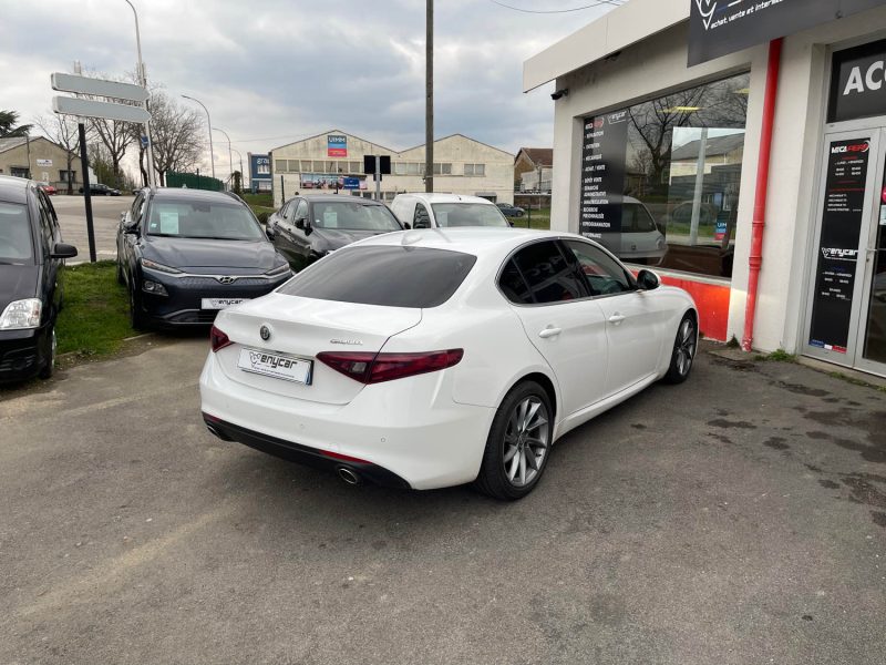 ALFA ROMEO GIULIA 2.2 JTD 16V SUPER AT8 GARANTIE 6 MOIS
