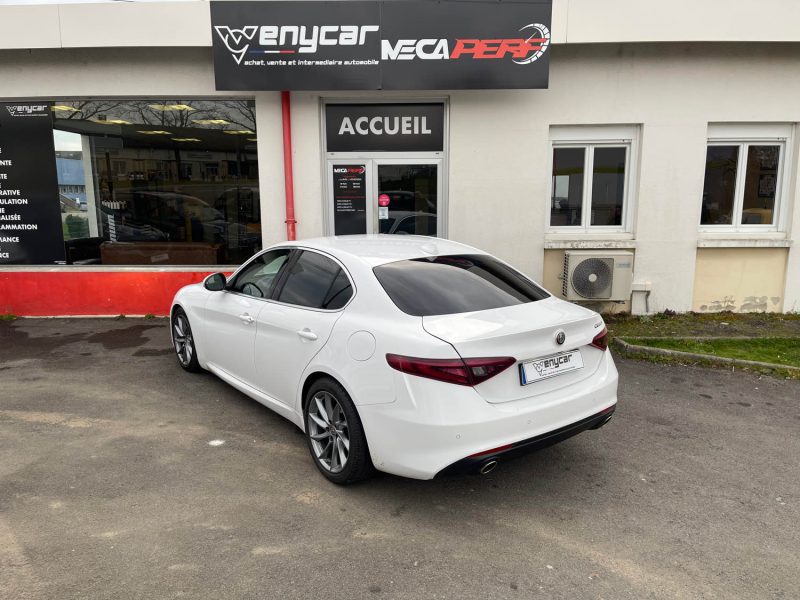 ALFA ROMEO GIULIA 2.2 JTD 16V SUPER AT8 GARANTIE 6 MOIS