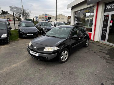 RENAULT MEGANE II (2) 1.6 16V 115 DYNAMIQUE 5P GARANTIE 6MOIS