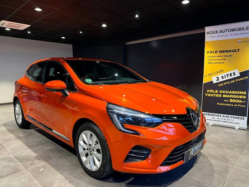 RENAULT Model :CLIO Finition:1.3 TCE 130 EDC INTENS / ECRAN 9.3P