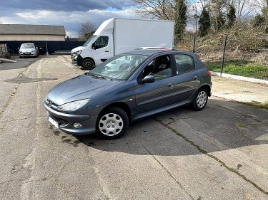 PEUGEOT 206 1.4 75ch 