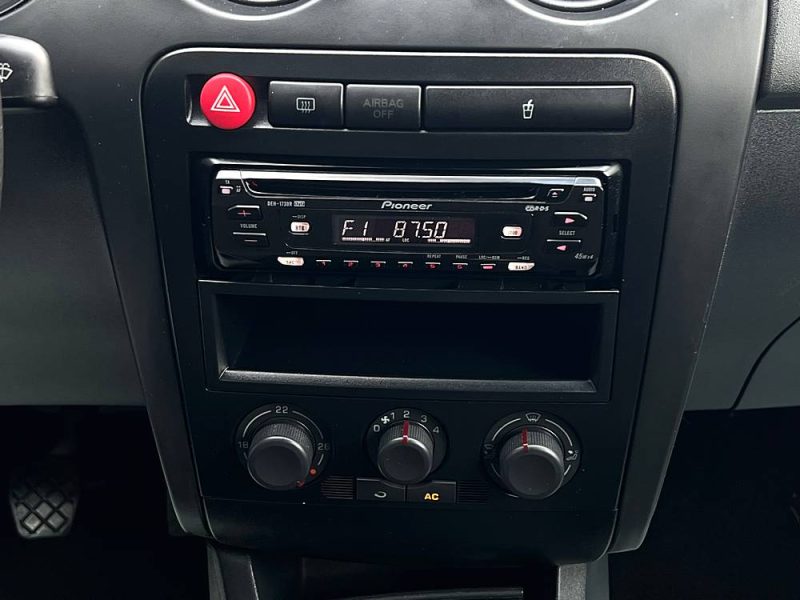 SEAT IBIZA III 1.4 75 Cv FINITION SPORT / PREMIERE MAIN 72 400 Kms CRIT AIR 2 - Garantie 1 an