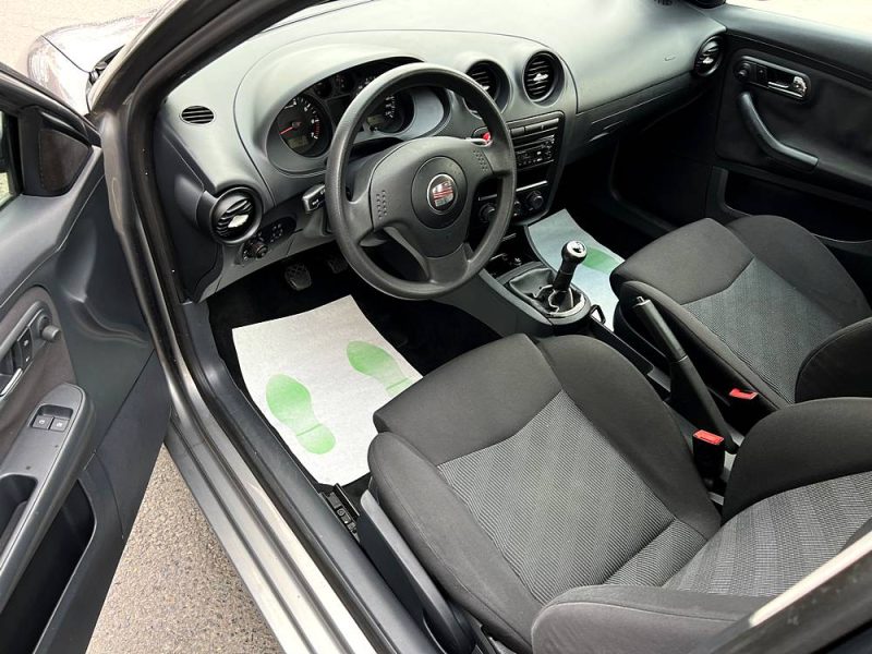 SEAT IBIZA III 1.4 75 Cv FINITION SPORT / PREMIERE MAIN 72 400 Kms CRIT AIR 2 - Garantie 1 an