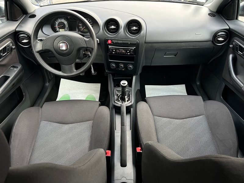 SEAT IBIZA III 1.4 75 Cv FINITION SPORT / PREMIERE MAIN 72 400 Kms CRIT AIR 2 - Garantie 1 an