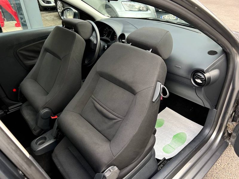 SEAT IBIZA III 1.4 75 Cv FINITION SPORT / PREMIERE MAIN 72 400 Kms CRIT AIR 2 - Garantie 1 an