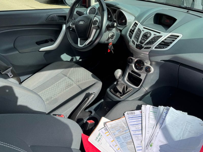 FORD FIESTA 1.6 TDCI 90 TITANIUM