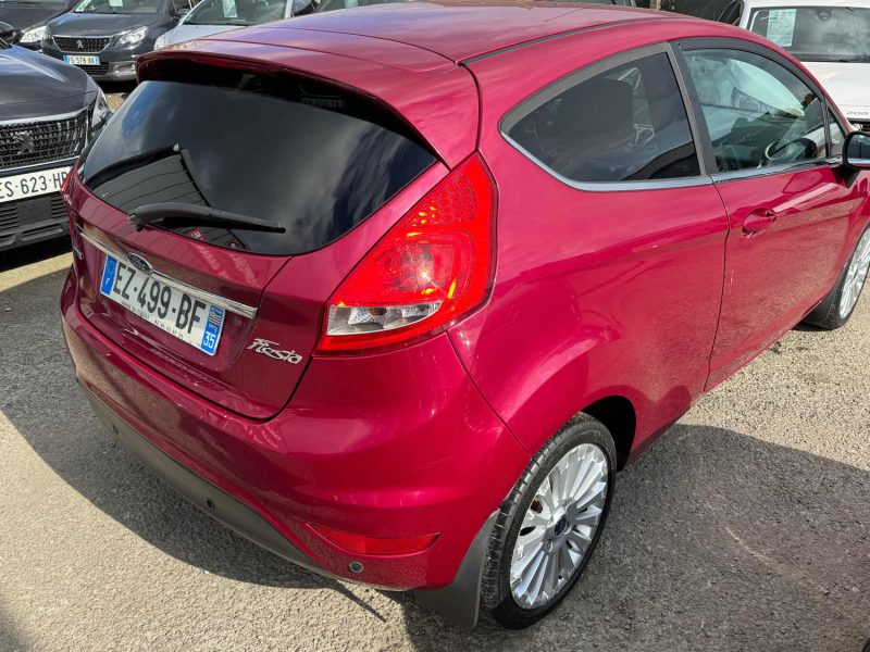 FORD FIESTA 1.6 TDCI 90 TITANIUM