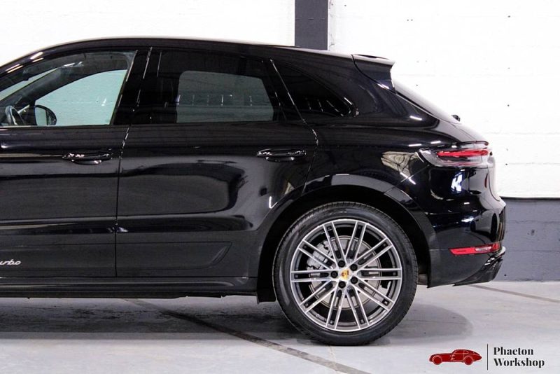 PORSCHE MACAN TURBO 2020