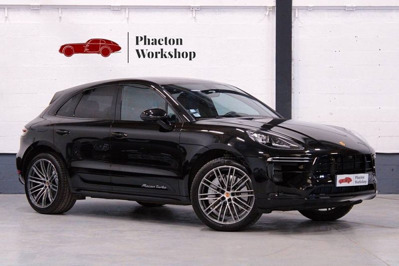 PORSCHE MACAN TURBO 2020