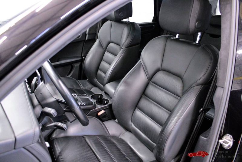 PORSCHE MACAN TURBO 2020