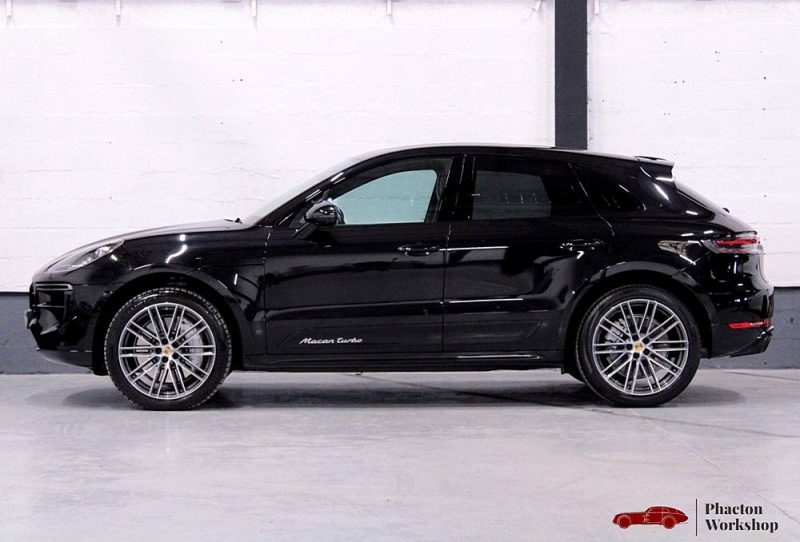 PORSCHE MACAN TURBO 2020