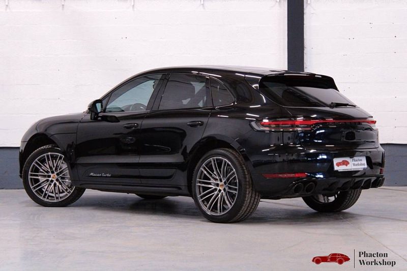 PORSCHE MACAN TURBO 2020
