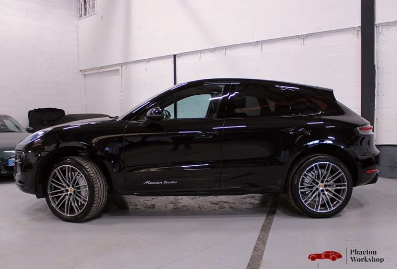 PORSCHE MACAN TURBO 2020